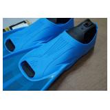 Cressi Agua Adult Fins - Size 39/40, 5.5/6.5