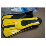 Cressi Rondine Light Adult Snorkel Fins - Size 43/44, 8.5/9.5