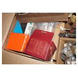 Assorted Automotive - Vintage Accessories, Moonie Center Caps