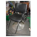 Swivel Salon Chair