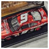 Action 1:24 Elite Chrome Billy Elliot #9, As New, In Box