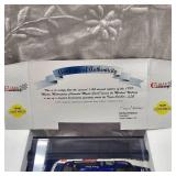 Team Caliber Die Cast 1:24 Michael Waltrip