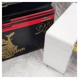 Team Caliber Die Cast 1:24 Cale Yarborough