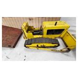 Classic Tonka Bulldozier and Trailer