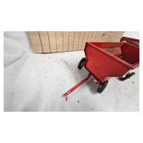 Ertl Flare Boxes IH Red