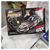 Action NHRA 1:24 Castrol GTX John Force
