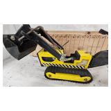 Tin Classic Tonka Excavator/Backhoe