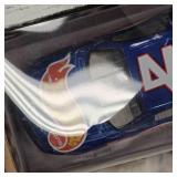 Hot Wheels 1/24 Hot Wheels Kyle Petty, #44