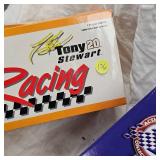 Action 1/24 Home Depot Tony Stewart #20