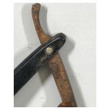 Lot of Vintage Straight Razors - see description for more info