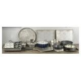 Metal Pizza Peel with Folding Handle - Muffin Pans - Bundt Pan - Pizza Pans - Dessert Pan - Baki g Pans & More