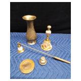 Lot of brass items