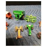 Metal tractors and accessories