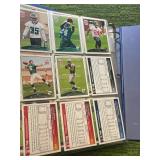 2009 Topps Football Complete Set in Binder  (#1-440)