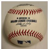 Ozzie Guillen Auto Ball Rawlings OMLB Selig Baseball