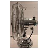 LL-FR - Vintage 12-Inch Desk Fan and Sealed North Tech Cordless 6-Inch Fan Kit