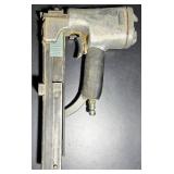 G - Industrial Pneumatic Staple Gun with Rubber Grip