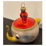 FR - Christopher Radko Mrs. Potts Glass Ornament