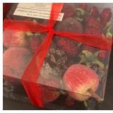 TR - Holiday Decor Collection with Tree Candle, Garland, Fruit Accents, Cards, Napkins and More