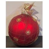 S - Set of 2 Ornaments with Gold Mesh Accents