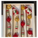 TR - Christopher Radko Santa Glass Christmas Garland