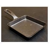 K - Lodge Petite Cast Iron Skillet and Cast Iron Trivet