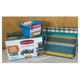 MB - Kitchen Storage and Serveware Lot: Rubbermaid Containers, Serving Trays and Rapid Mac Cookers