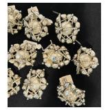 TR - Set of 16 Vintage Style 3-Inch Silver Christmas Ornaments