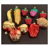 TR - Set of 11 Glass Fruit and Vegetable Ornaments