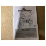 Qaba 12V Kids Electric Motorcycle w/ Twist Grip Throttle, Training Wheels, Rear Suspension & Music, Red