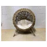 PawHut 20.5" Weaved Cat Bed, Elevated Hand-woven Braided Banana Leaf Kitten House Condo with Cushion, Beige