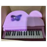 Qaba 37-Key Kids Toy Keyboard Piano Musical Electronic Instrument Grand Piano with Microphone, Stool, MP3, U-Disk, Lights for 3-6 Years, Pink