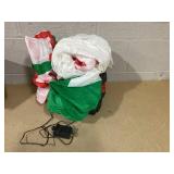 Best Choice Products 10 ft. Height by 5 ft. Width Inflatable Christmas Tree with 10 LED Lights