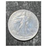 1945-S US WALKING LIBERTY HALF DOLLAR