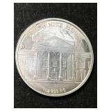 1 TROY OZ .999 FINE SILVER DONALD TRUMP ROUND