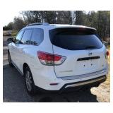 2015 Nissan Pathfinder SV