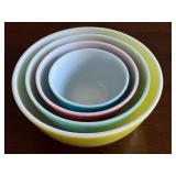 Vintage Pyrex Mixing Bowls Set with Multicolor Finish