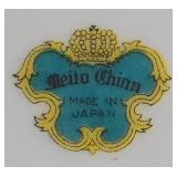 LR - Meito China Japan 56-Piece Dinnerware Set with Plates, Bowls and Cups