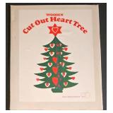 LL-S - Holzkunst Christian Ulbricht Smoker Figure and Wooden Cut Out Heart Tree