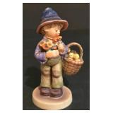LL-S - Hummel Easter Greetings 1971 Figurine #378