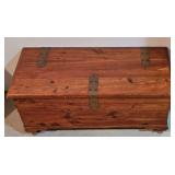 LL-S - Compact Cedar Chest with Brass Hinges