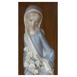 MB - Lladro Porcelain Figurine Girl with Calla Lillies