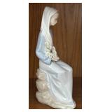 MB - Lladro Porcelain Figurine Girl with Calla Lillies