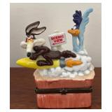 MB - Looney Tunes Wile E. Coyote and Road Runner 3D Mug and Trinket Box