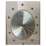 LL  - Vintage Bulova Brass and Glass Quartz Mantel Clock