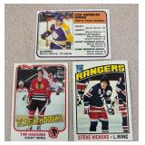 MB - Collection of Vintage Hockey Sports Cards Featuring NHL Teams and Players
