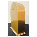P - Vintage Howard Miller 8-Inch Brass Arch Quartz Mantel Clock