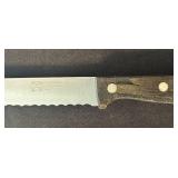 P - Set of 4 Serrated Bread Knives Assorted Brands up to 14 Inches