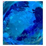 K - Vintage Hand Blown Blue Art Glass Bird Figurine