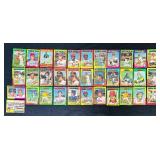 DR - 1975 Topps Baseball Card Lot with Hall of Famers and Stars - 28 Cards